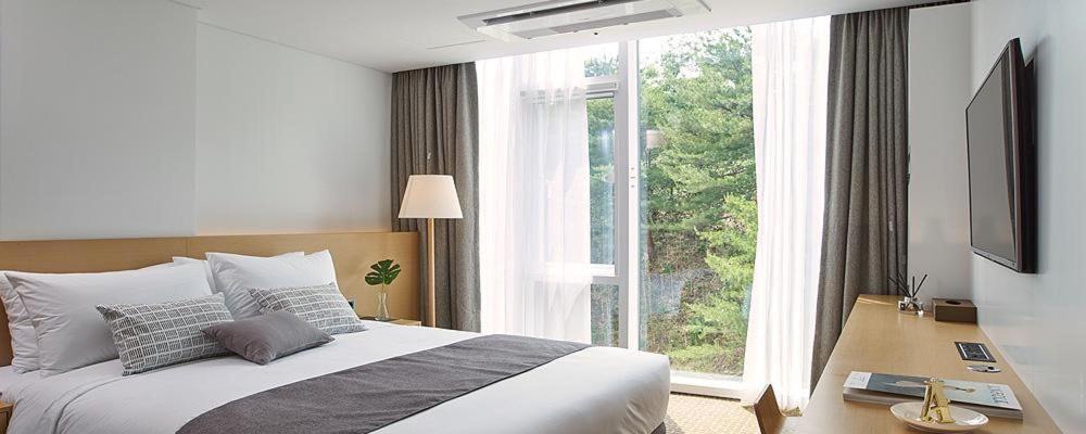 Naksan Beach Hotel Yangyang Eksteriør billede