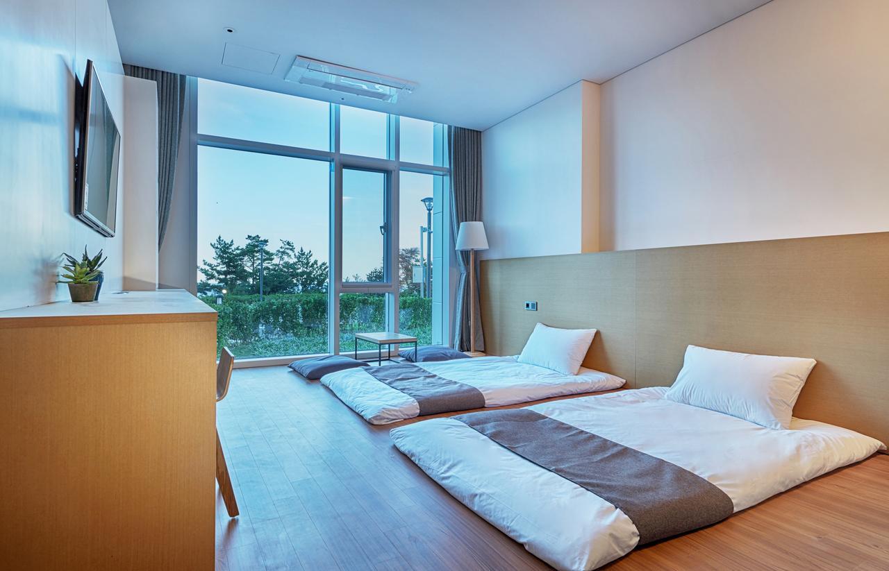 Naksan Beach Hotel Yangyang Eksteriør billede